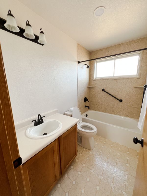 Bathroom Makeover Service in Crescent City, FL